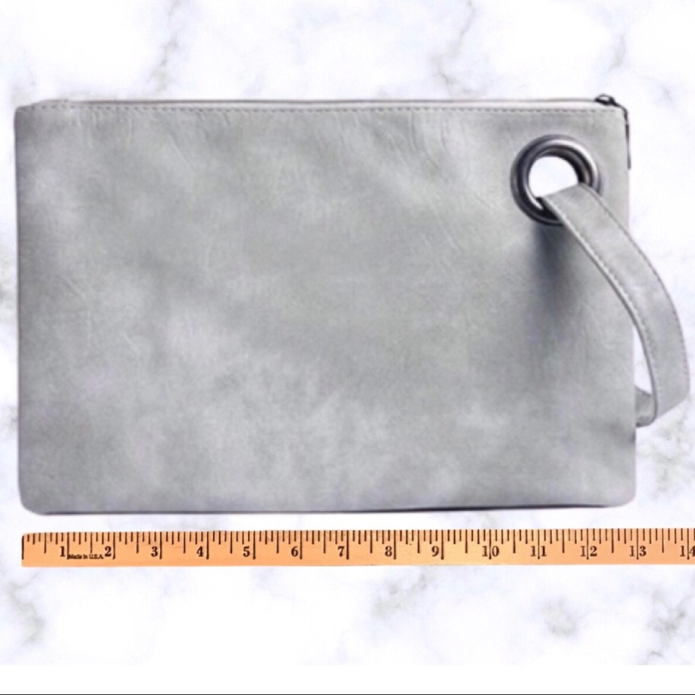 Pouch Clutch Wristlet Bag in Gray